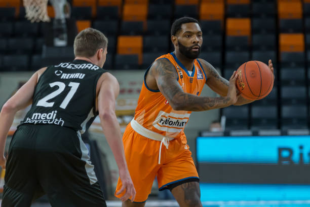 意外出局 意外出局