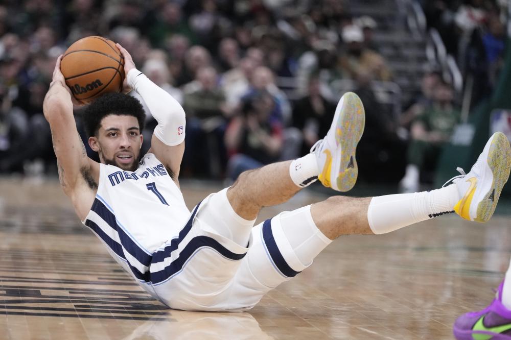 梅西则以其 梅西则以其